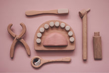 Load image into Gallery viewer, Little Dentist Set