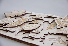 Load image into Gallery viewer, Wooden Leaf Puzzle
